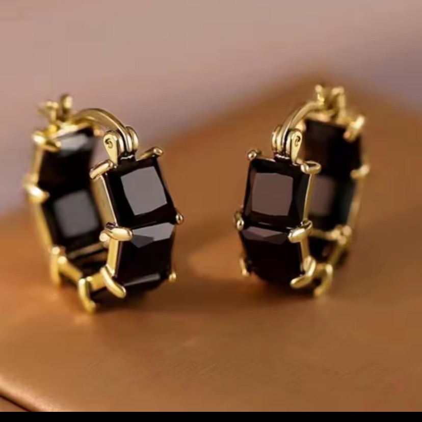Black Sapphire And 18k Gold Hoop Earrings